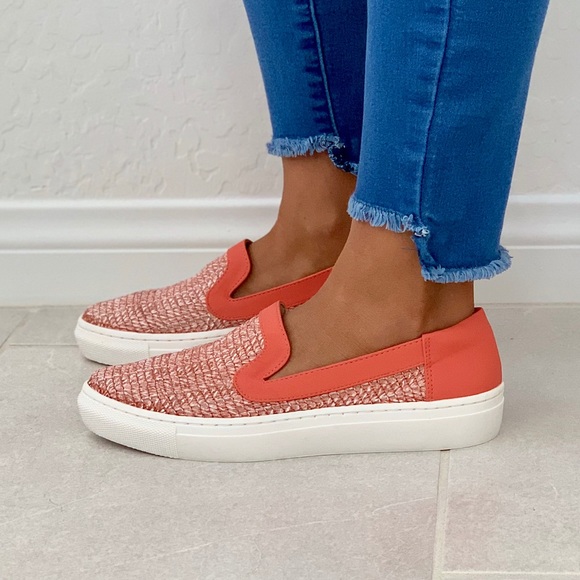 NIB Coral Woven Textile Slip On Sneakers - Picture 4 of 7